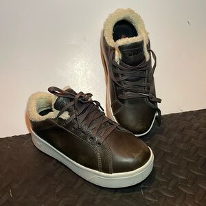 Baffin PATH Womens graphite  Leather Faux Shearling Lined Sneakers Shoes 7